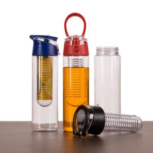 13764-Squeeze Plástico 700ml com Infusor