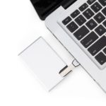 00051-4GB-Pen Card 4GB Alumínio